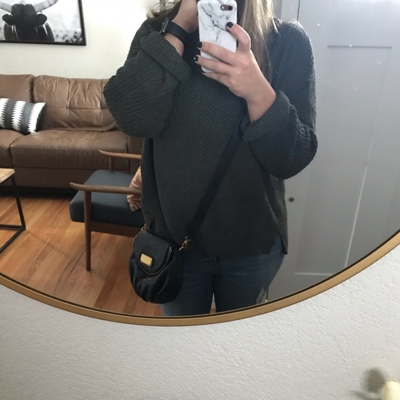 Marc By Marc Jacobs Handbags - Marc Jacobs Black Leather Crossbody 🖤🌿